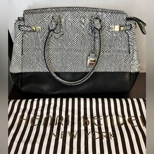 Leather Henri Bendel bag